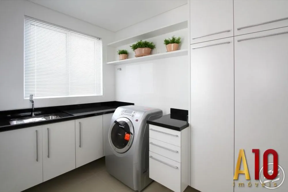 Apartamento, 3 quartos, 138 m² - Foto 2