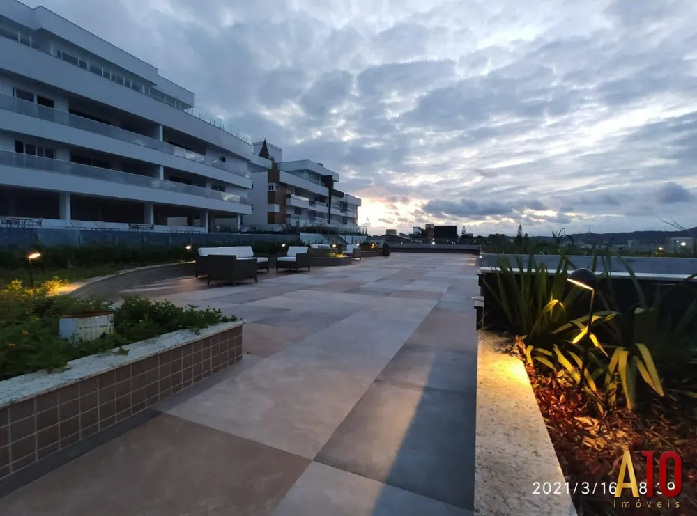 Cobertura, 3 quartos, 211 m² - Foto 5