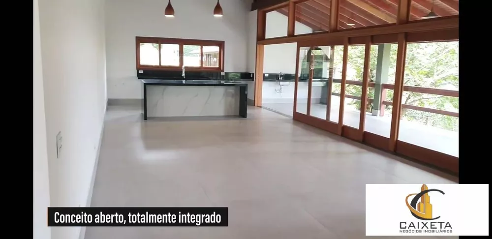 Casa de Condomínio à venda com 3 quartos, 192m² - Foto 4