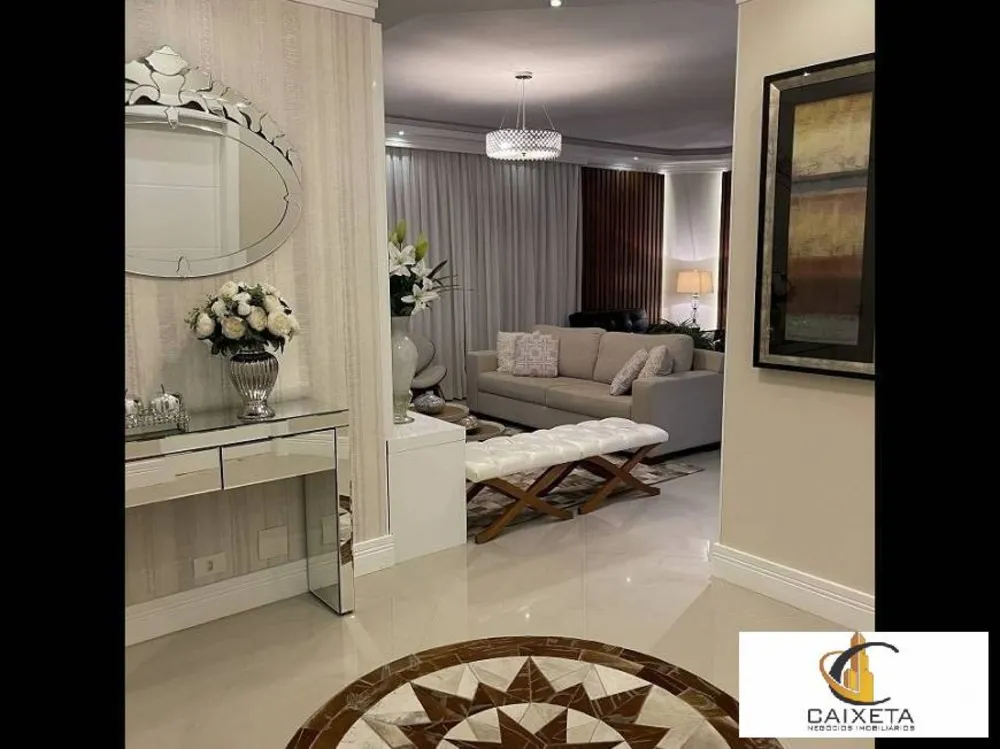 Cobertura, 4 quartos, 218 m² - Foto 1