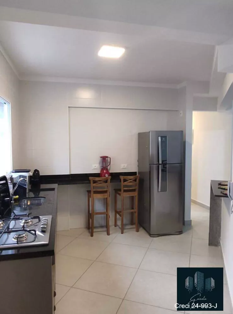 Apartamento à venda com 2 quartos, 72m² - Foto 4