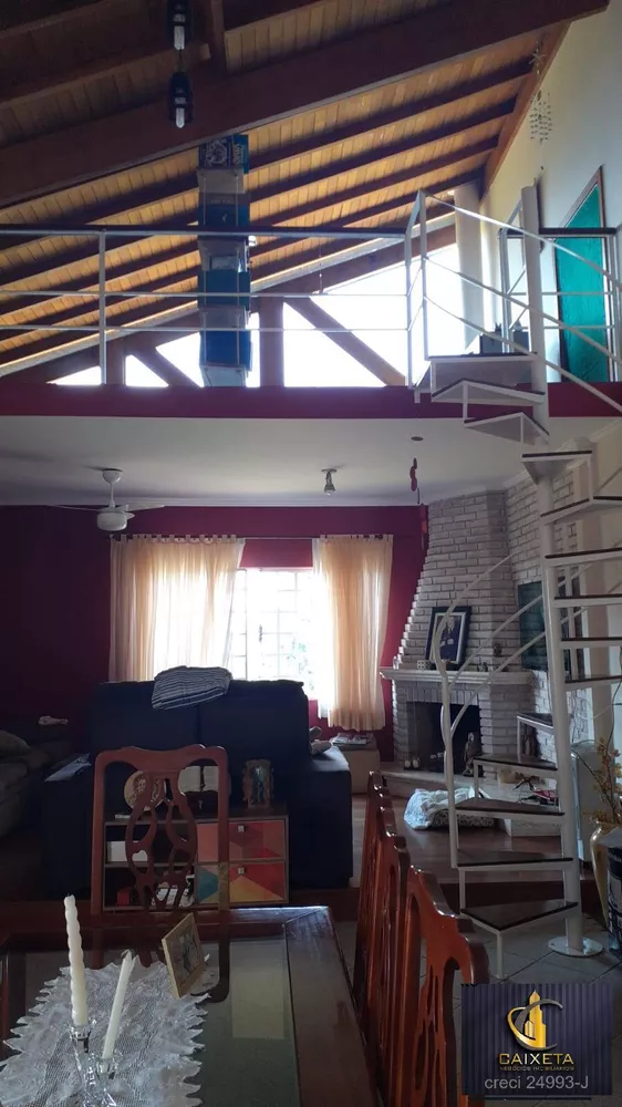 Fazenda à venda com 3 quartos, 340m² - Foto 8