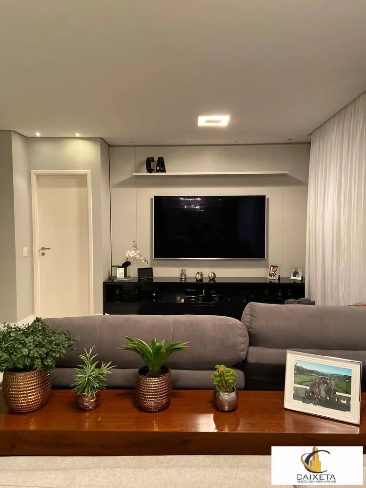 Apartamento, 3 quartos, 158 m² - Foto 2