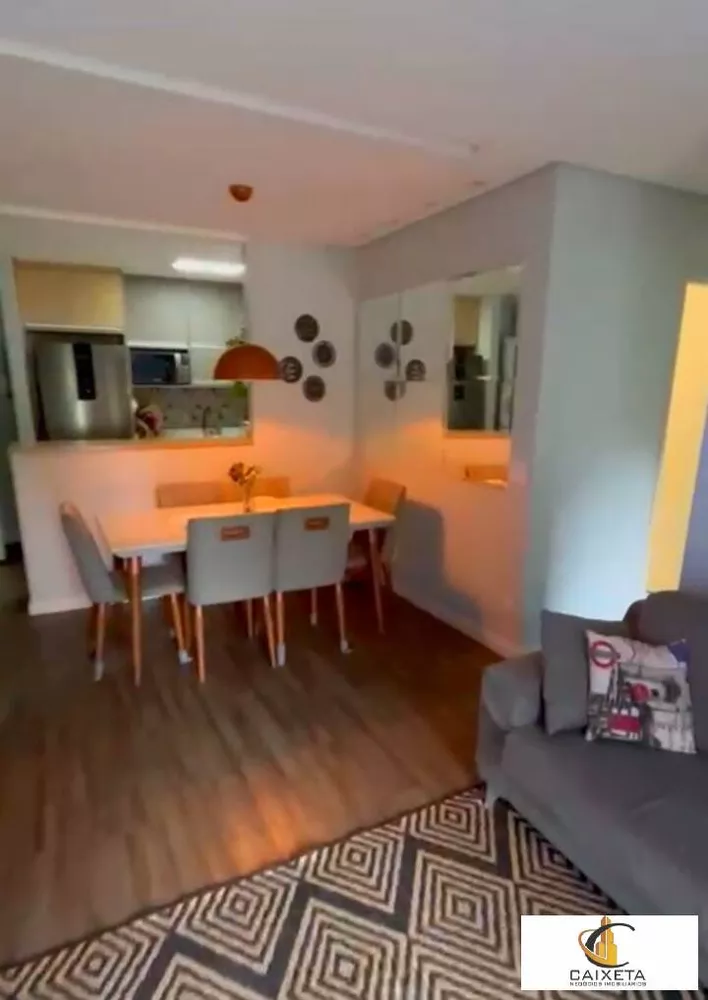 Apartamento à venda com 3 quartos, 80m² - Foto 3