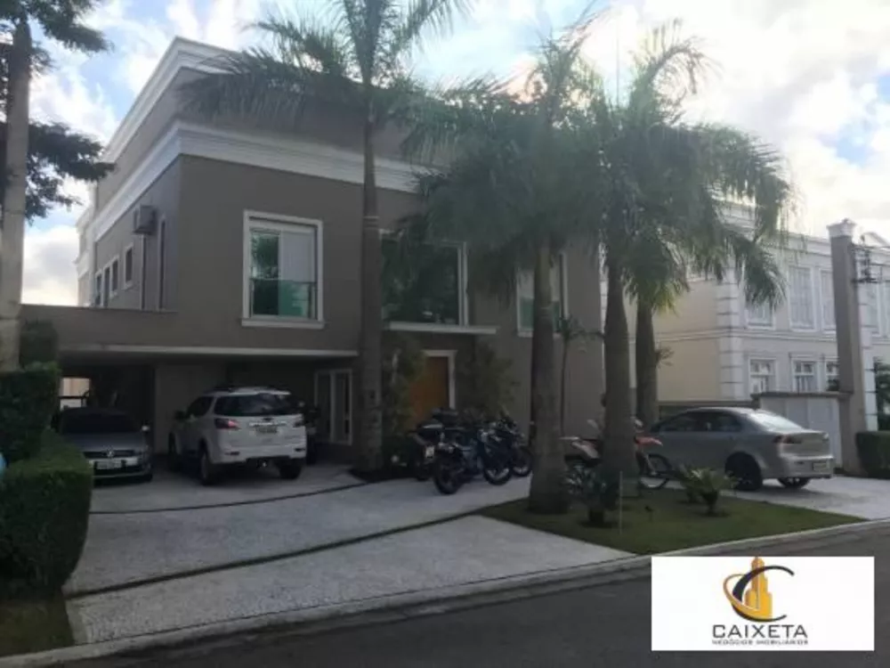 Casa de Condomínio à venda com 4 quartos, 540m² - Foto 1