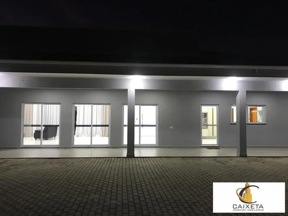 Chácara, 4 quartos, 5000 m² - Foto 2