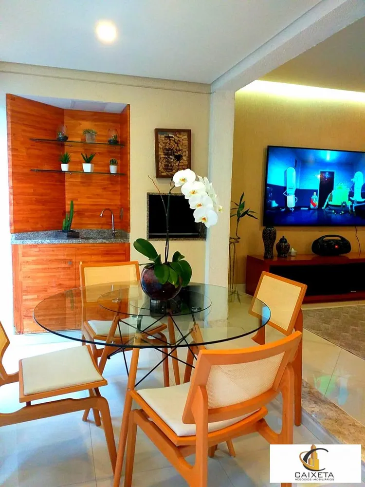 Apartamento, 3 quartos, 105 m² - Foto 2