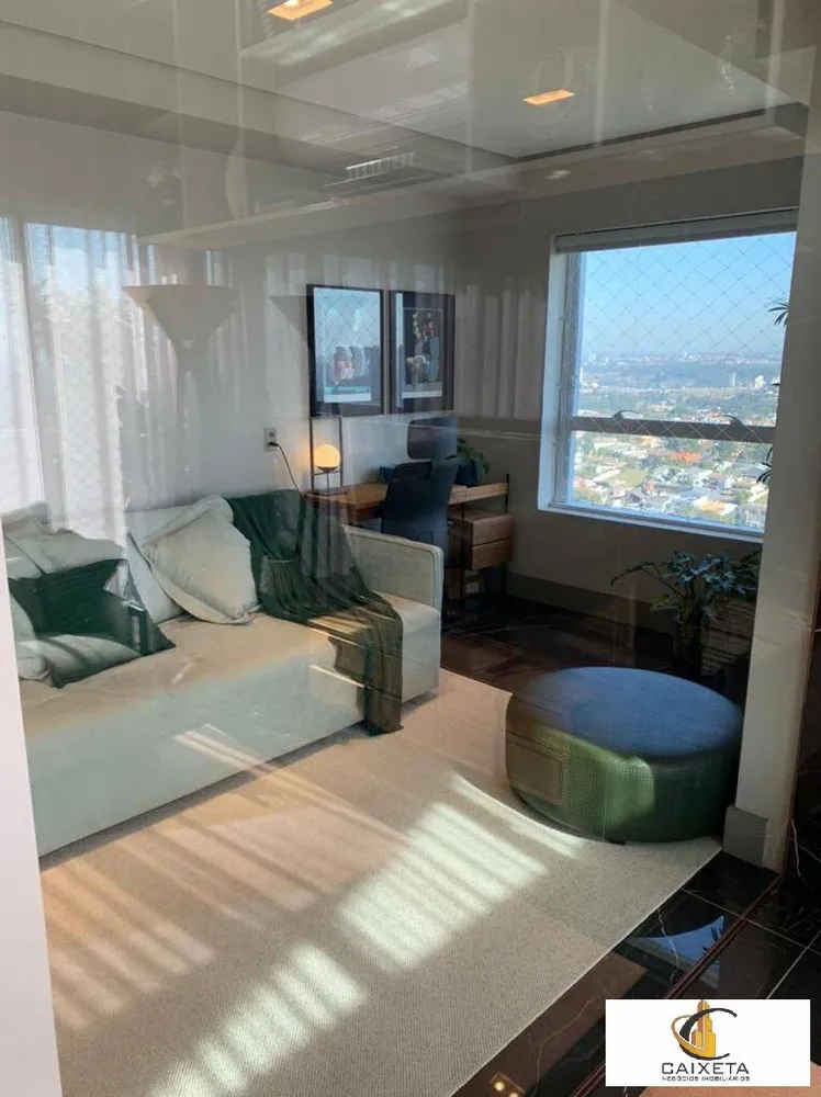 Apartamento, 3 quartos, 212 m² - Foto 2