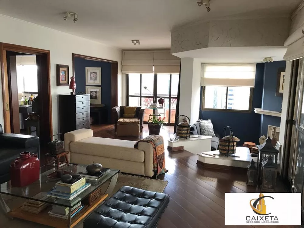 Apartamento à venda com 4 quartos, 289m² - Foto 1