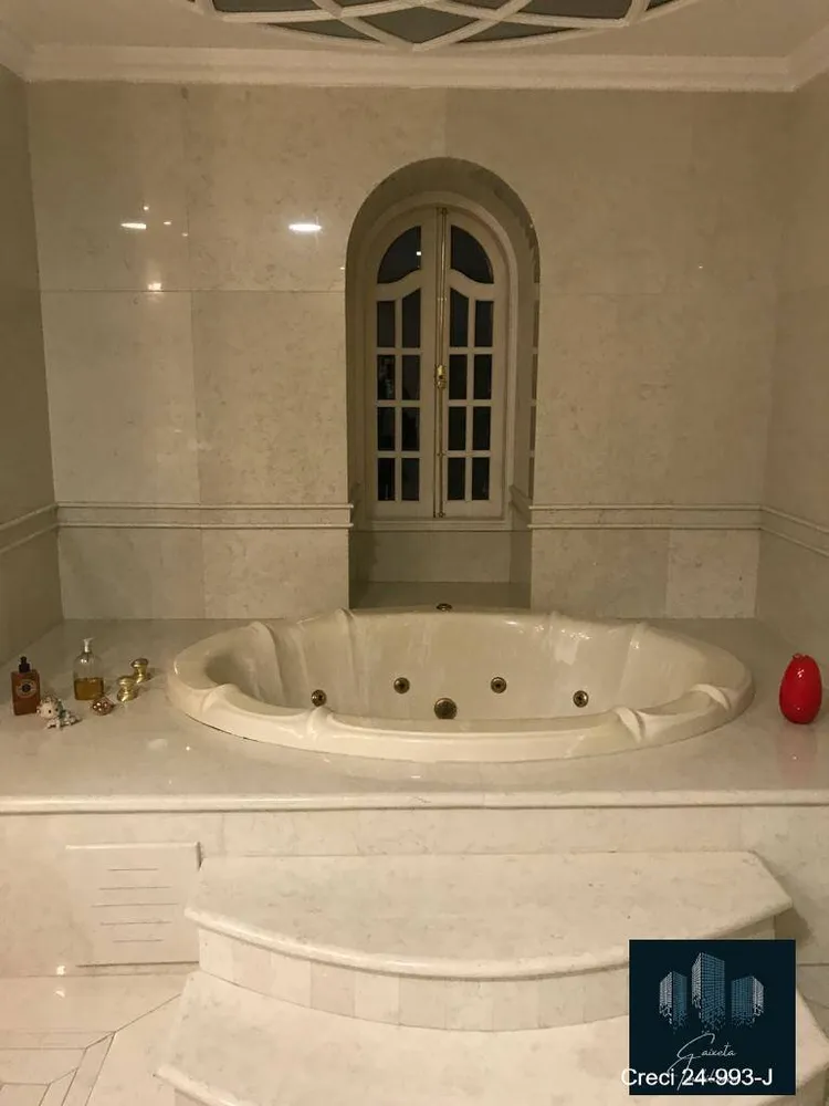 Casa, 5 quartos, 2518 m² - Foto 10
