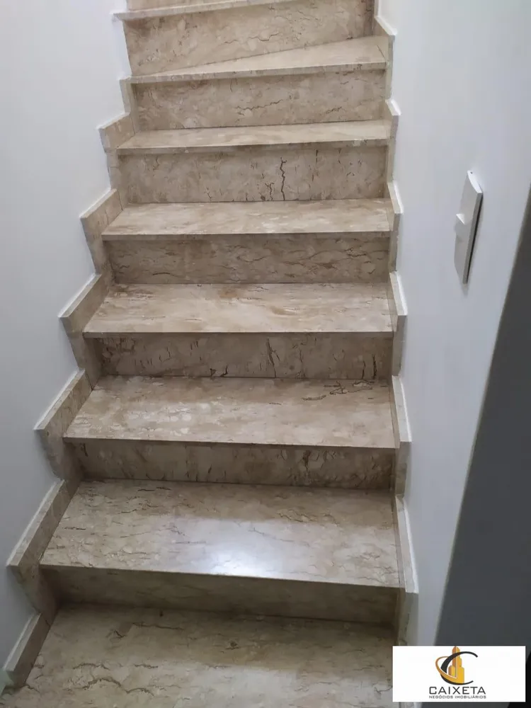 Casa, 4 quartos, 228 m² - Foto 10