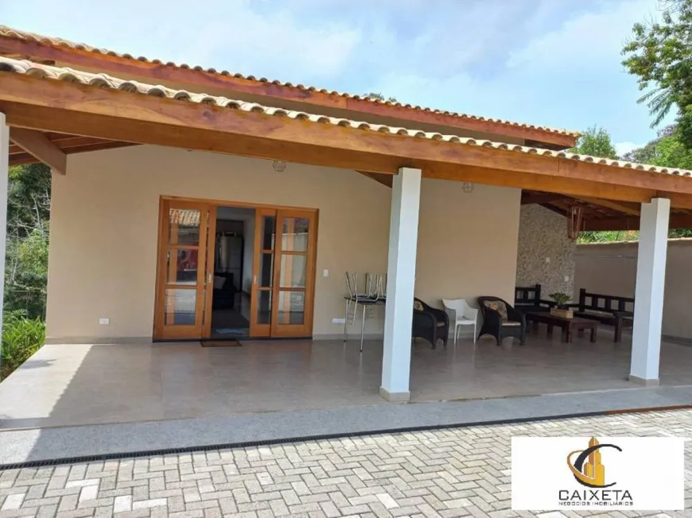 Chácara, 5 quartos, 3000 m² - Foto 2