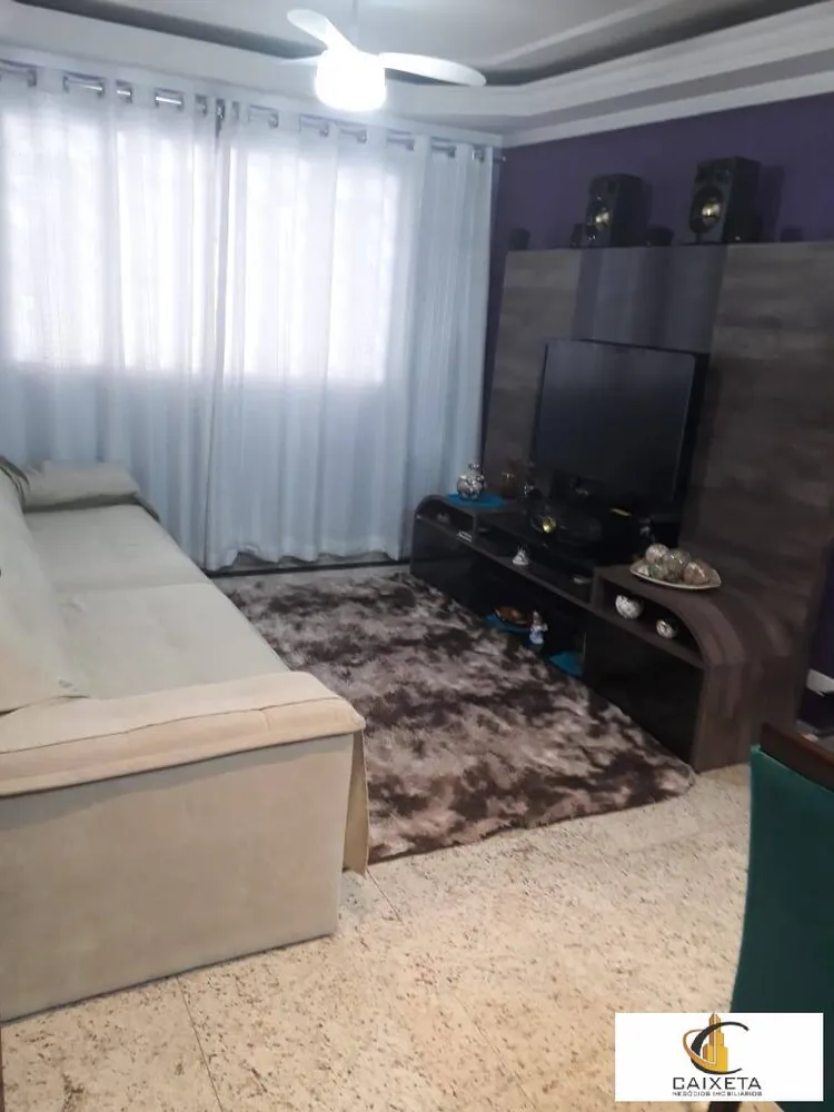 Casa, 3 quartos, 250 m² - Foto 8