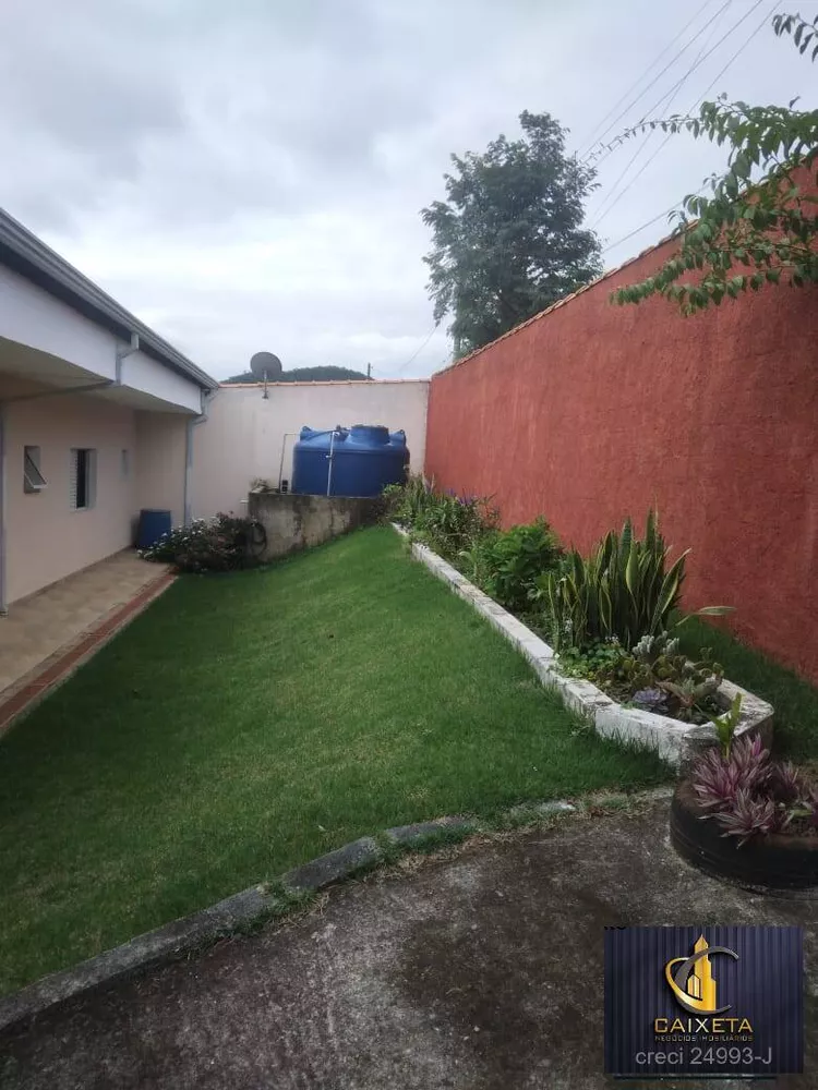 Fazenda à venda com 3 quartos, 222m² - Foto 4