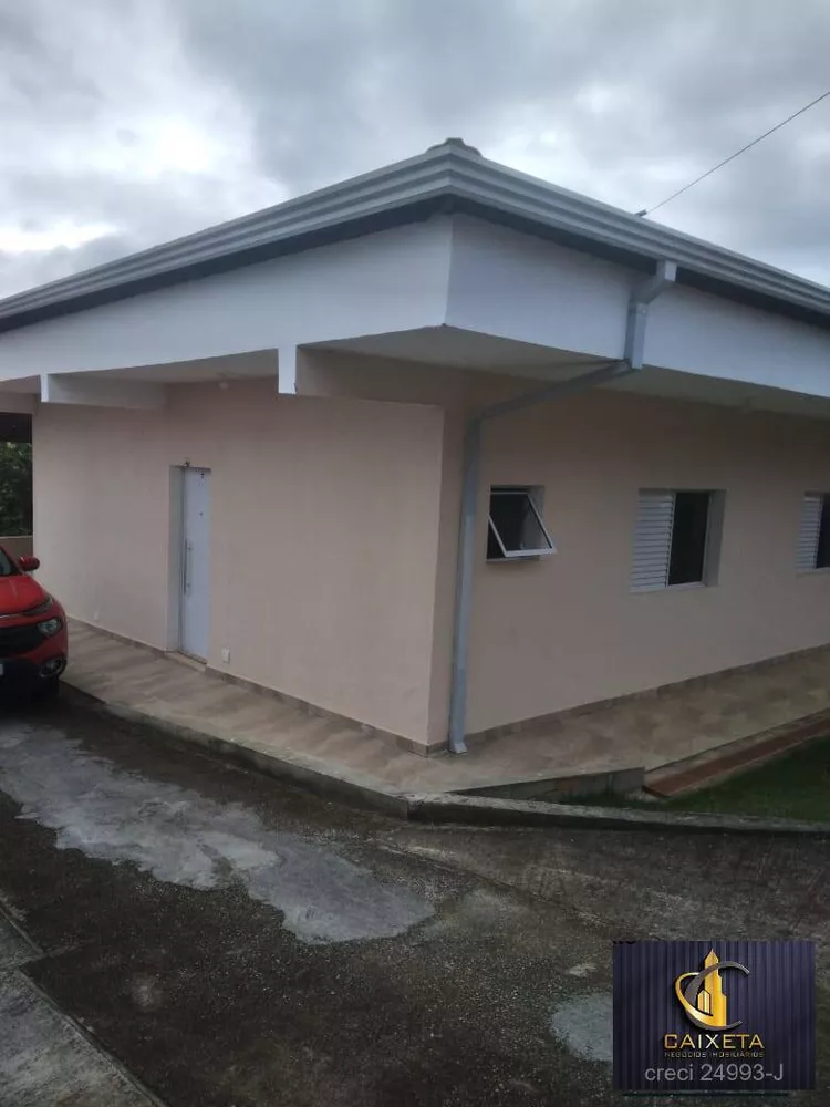 Fazenda à venda com 3 quartos, 222m² - Foto 3