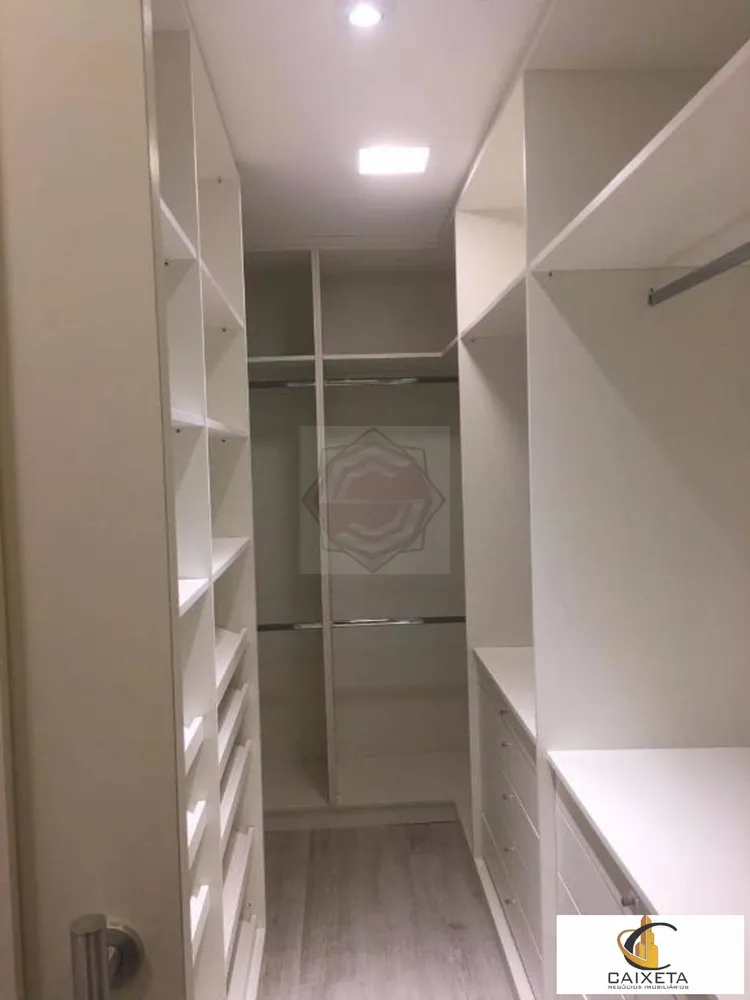 Apartamento, 3 quartos, 270 m² - Foto 10