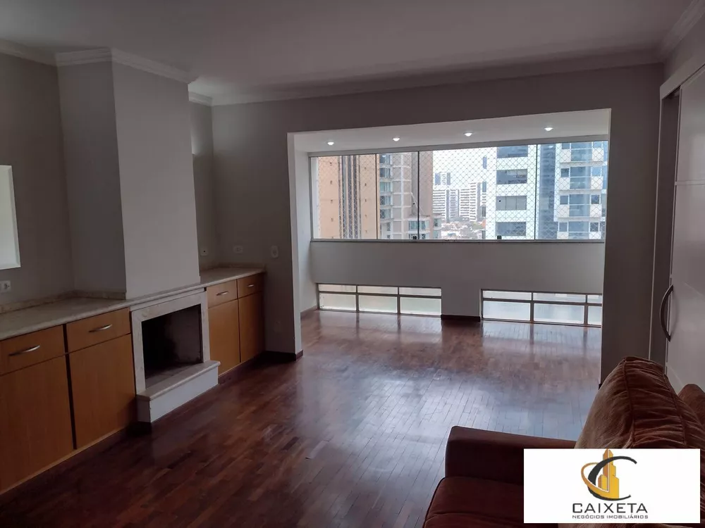 Apartamento para alugar com 3 quartos, 127m² - Foto 2