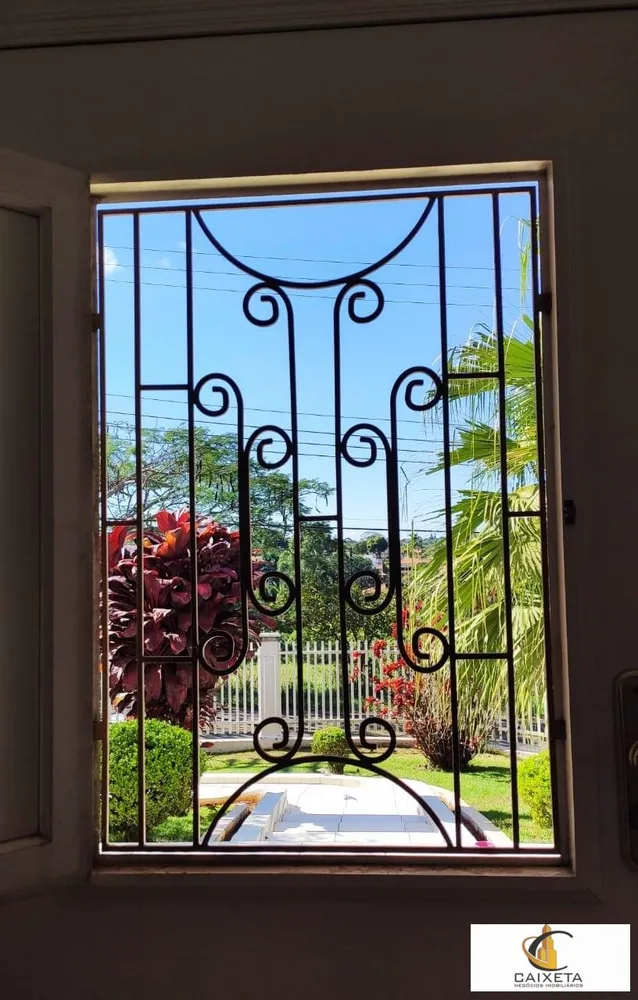 Chácara, 4 quartos, 1100 m² - Foto 1