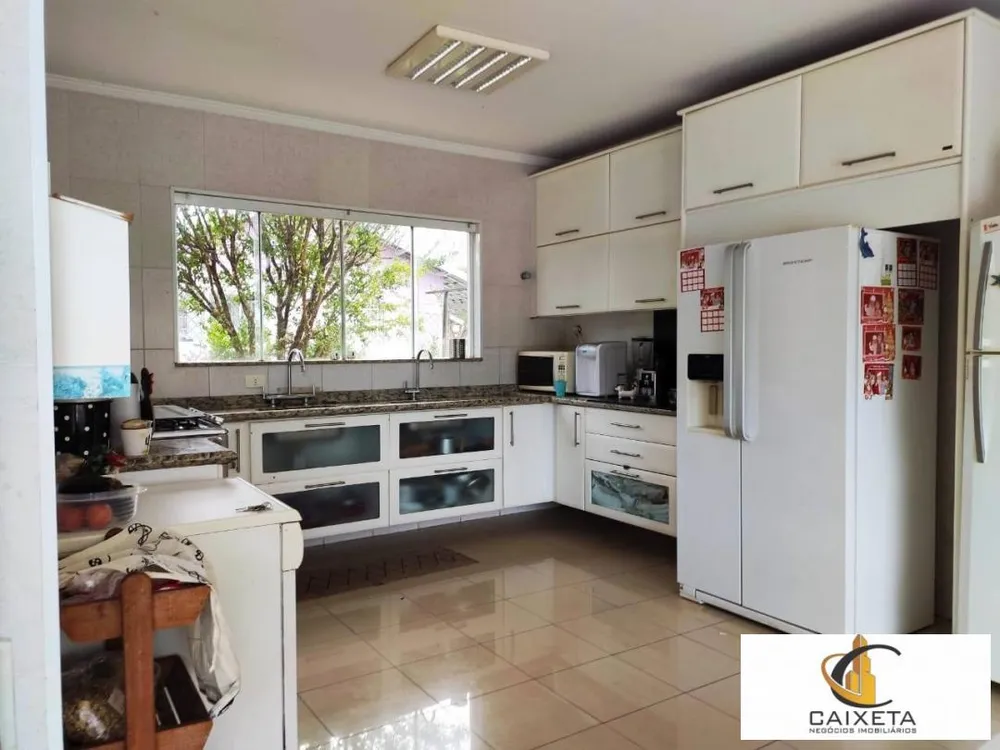 Chácara, 4 quartos, 1100 m² - Foto 4