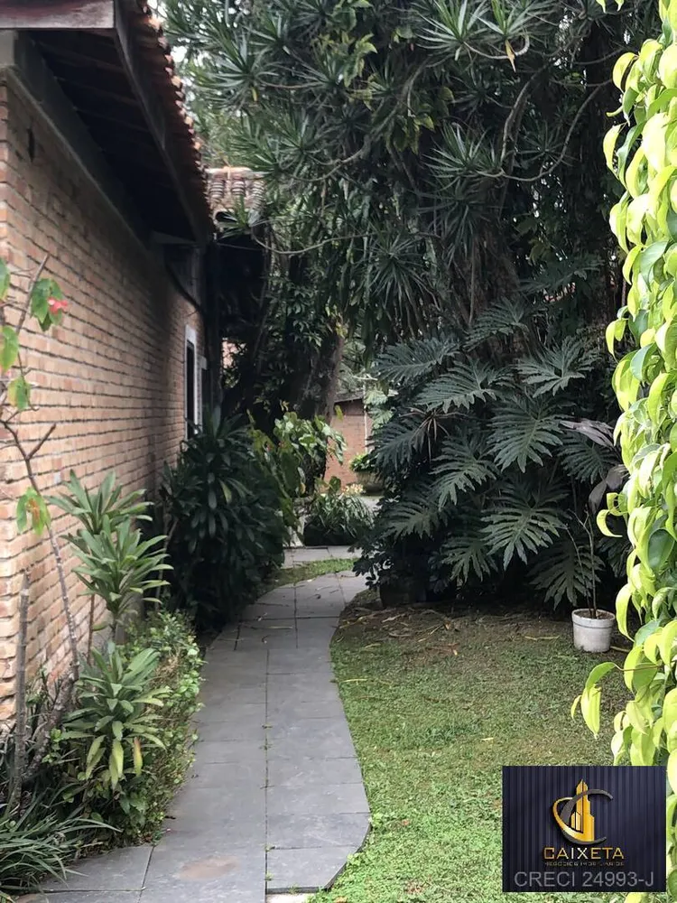 Casa, 3 quartos, 938 m² - Foto 9