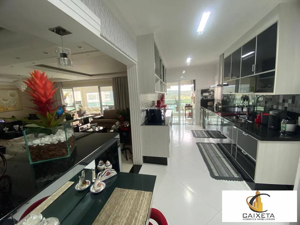 Apartamento, 4 quartos, 202 m² - Foto 8