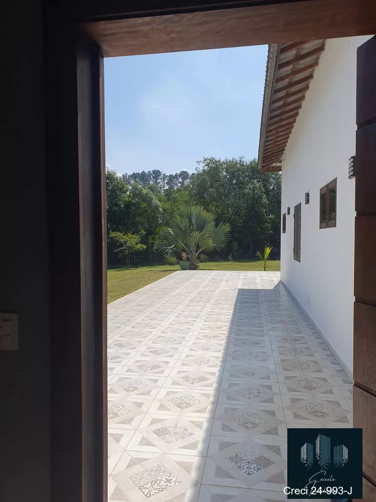 Fazenda à venda com 4 quartos, 234m² - Foto 2