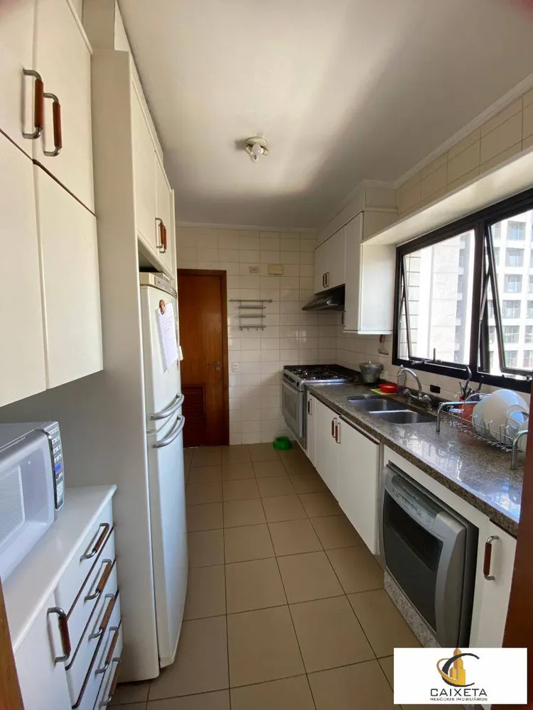 Apartamento, 4 quartos, 183 m² - Foto 9