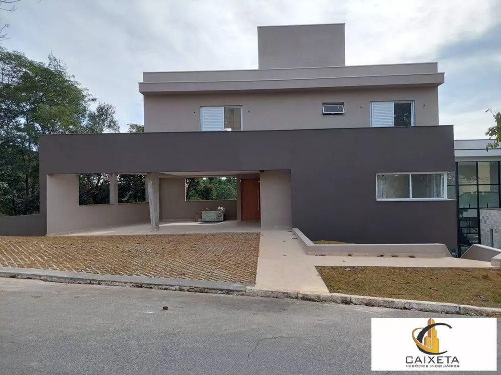 Casa de Condomínio à venda com 3 quartos, 286m² - Foto 2