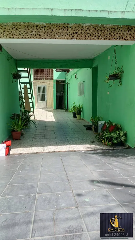 Casa, 5 quartos, 180 m² - Foto 1
