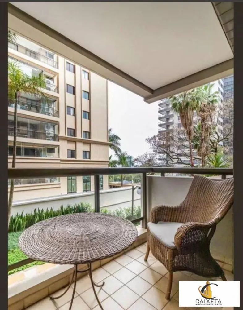 Apartamento, 4 quartos, 288 m² - Foto 16