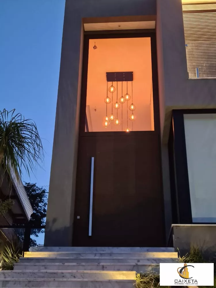 Casa de Condomínio à venda com 4 quartos, 414m² - Foto 2