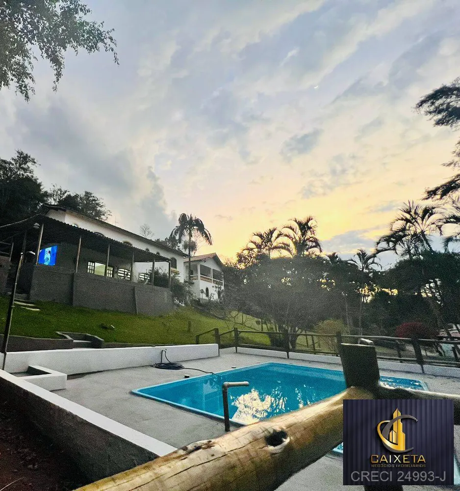 Chácara, 3 quartos, 2500 m² - Foto 11