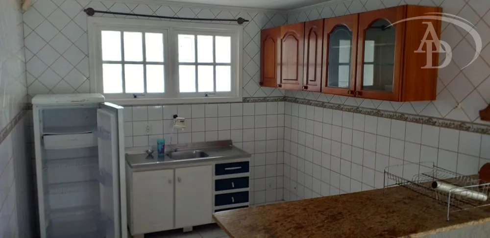 Casa, 3 quartos, 215 m² - Foto 3