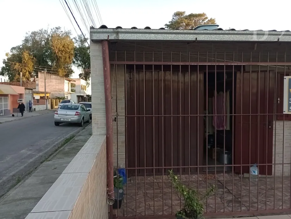 Casa, 6 quartos, 180 m² - Foto 3