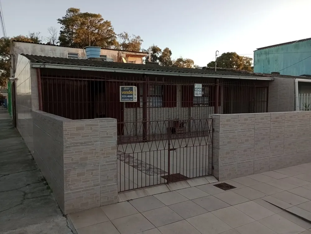 Casa, 6 quartos, 180 m² - Foto 1