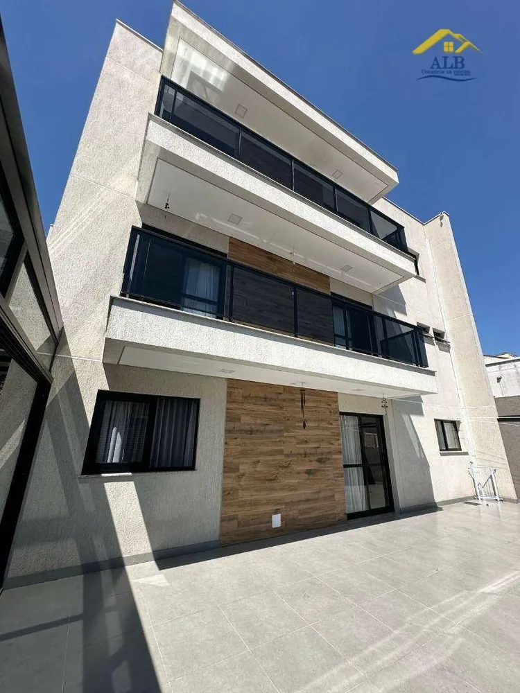 Sobrado, 3 quartos, 196 m² - Foto 1