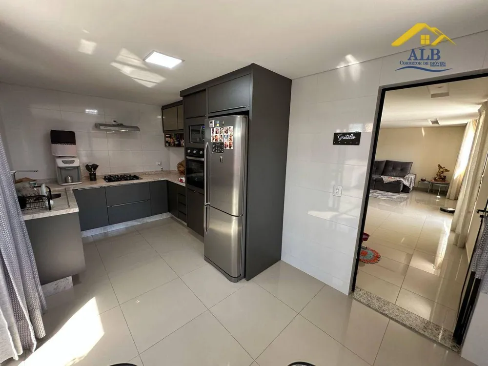 Sobrado, 3 quartos, 196 m² - Foto 9