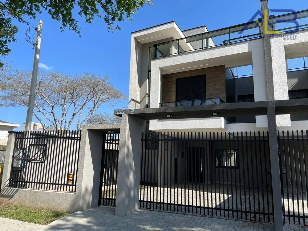 Sobrado, 3 quartos, 225 m² - Foto 1
