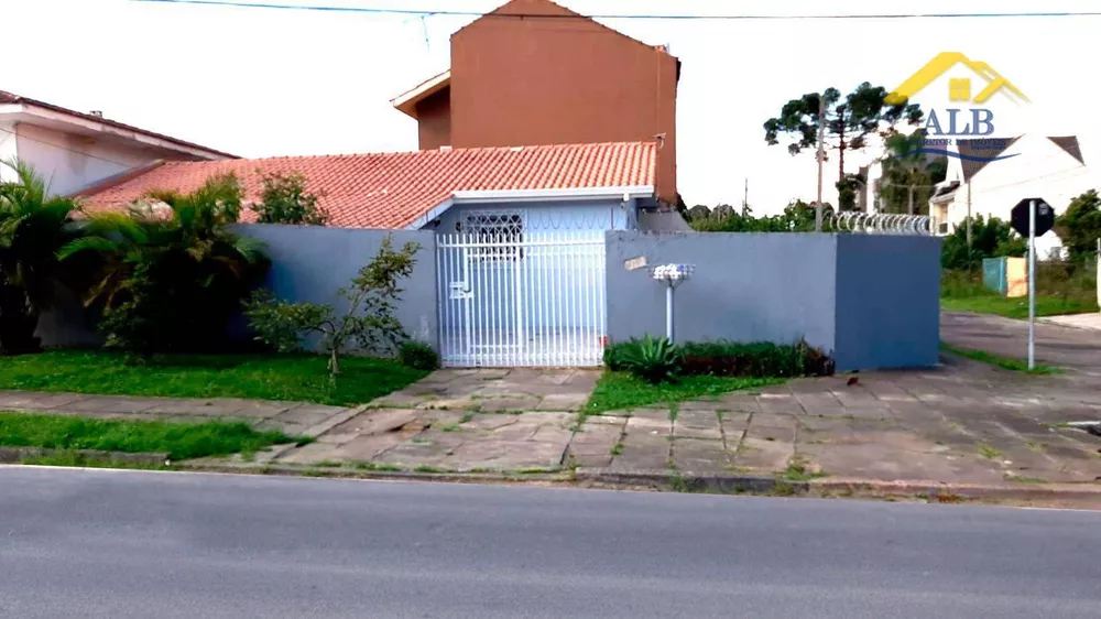 Casa à venda com 2 quartos, 80m² - Foto 3