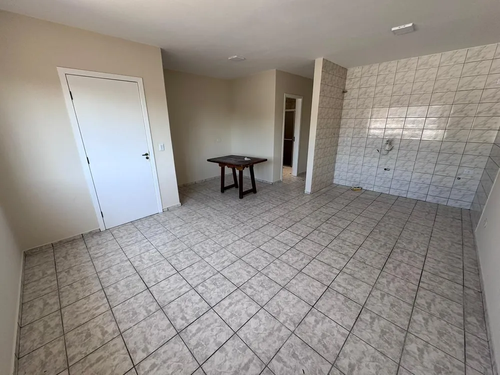 Sobrado, 6 quartos, 329 m² - Foto 2