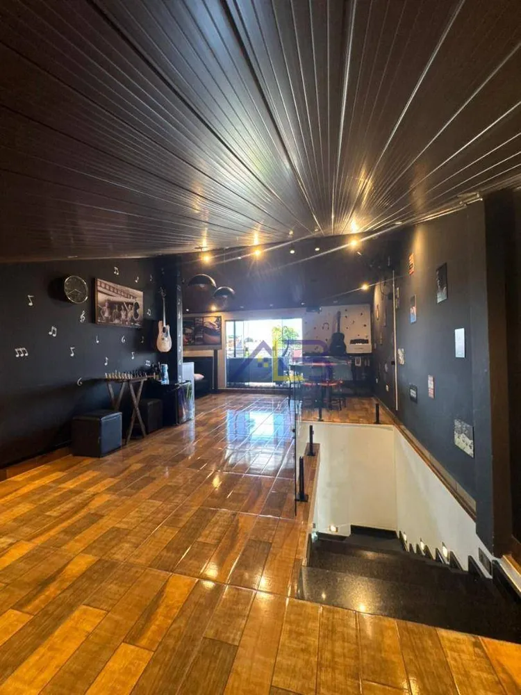 Casa, 3 quartos, 188 m² - Foto 10