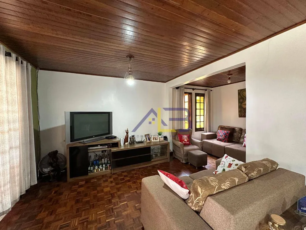 Casa, 4 quartos, 216 m² - Foto 8