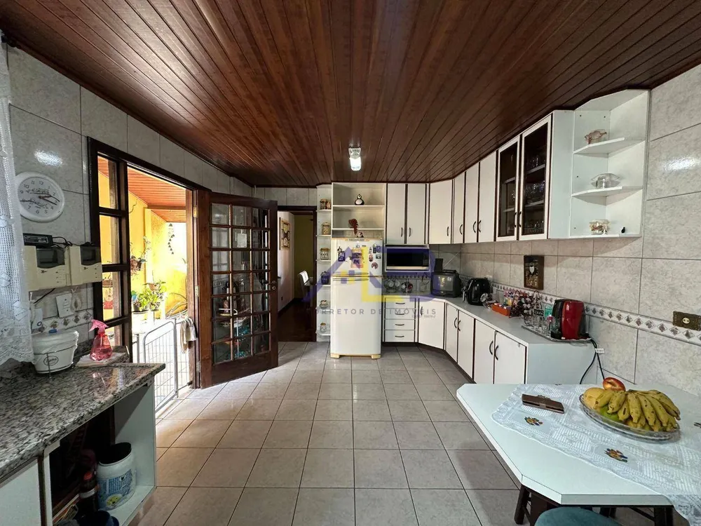 Casa, 4 quartos, 216 m² - Foto 7