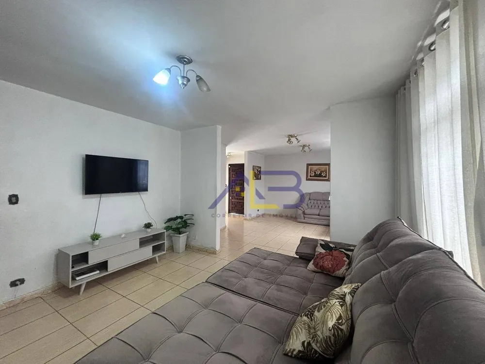 Casa, 4 quartos, 211 m² - Foto 4