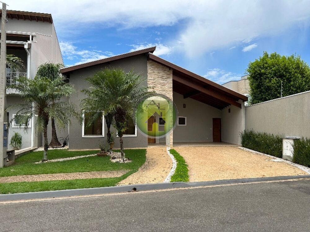 Casa de Condomínio à venda com 4 quartos, 301m² - Foto 1