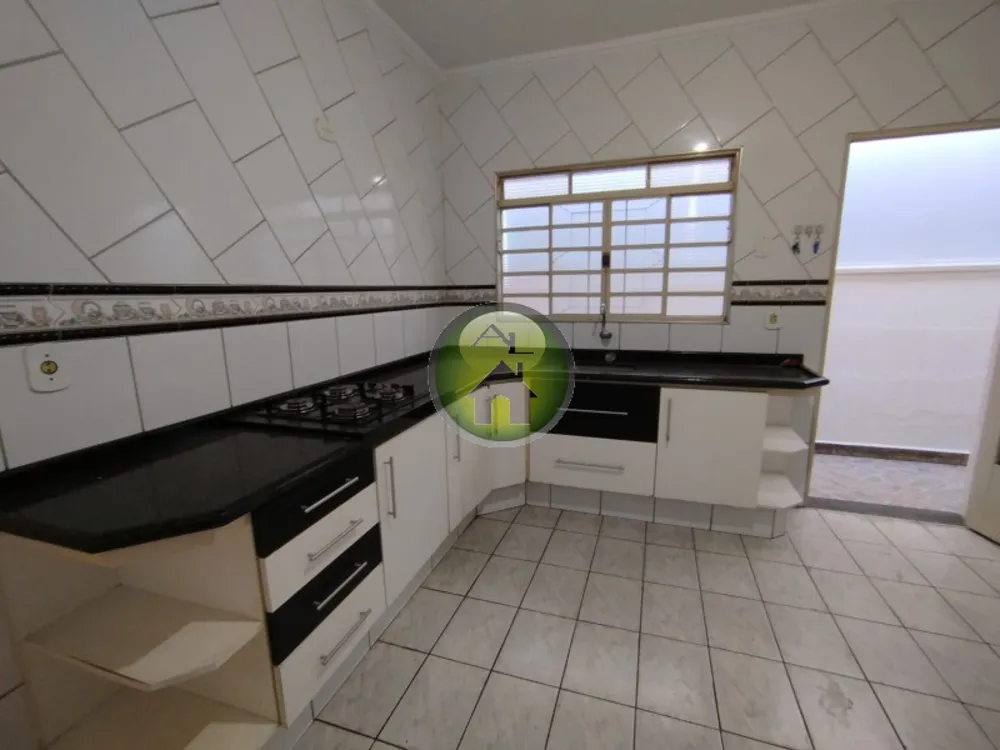 Casa, 3 quartos - Foto 2
