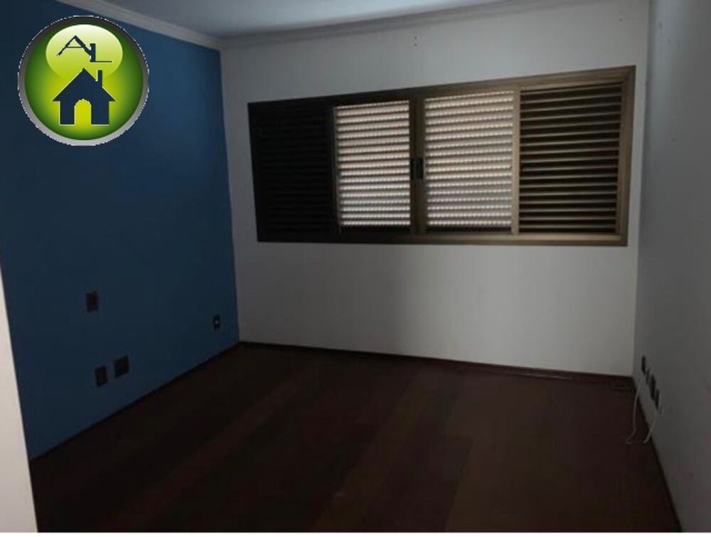 Apartamento à venda com 3 quartos, 170m² - Foto 2
