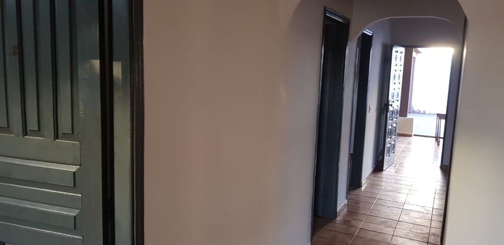 Casa à venda com 4 quartos, 120m² - Foto 17