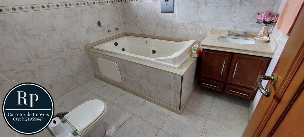 Casa, 4 quartos, 270 m² - Foto 9