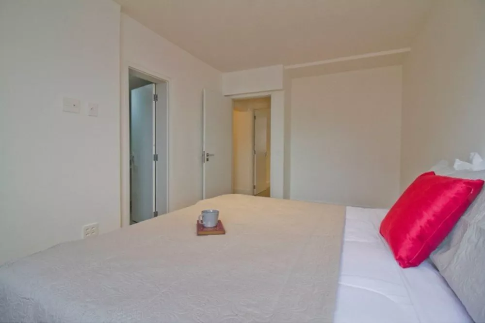 Apartamento à venda com 3 quartos, 110m² - Foto 19